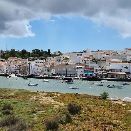 Casa Cegonha , Bela Casa Típica Portuguesa Casa de Férias Ferragudo (Faro)